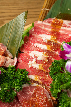 烤肉豪華大拼盤