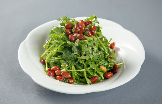 花生拌茼蒿