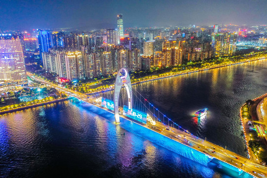 航拍廣州珠江獵德大橋夜景