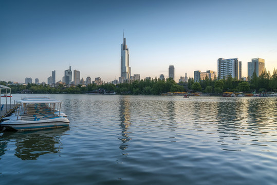 南京玄武湖城市風(fēng)光