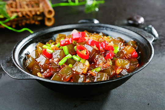 肉沫炒涼粉