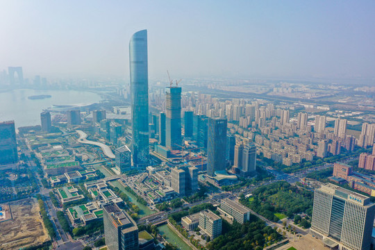 航拍江蘇蘇州國際金融中心大廈