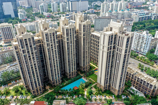 航拍海南?？诿捞m區(qū)城區(qū)街景