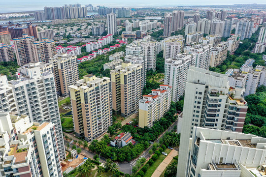 航拍海南海口美蘭區(qū)城區(qū)街景