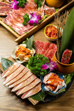 烤肉豪華大拼盤