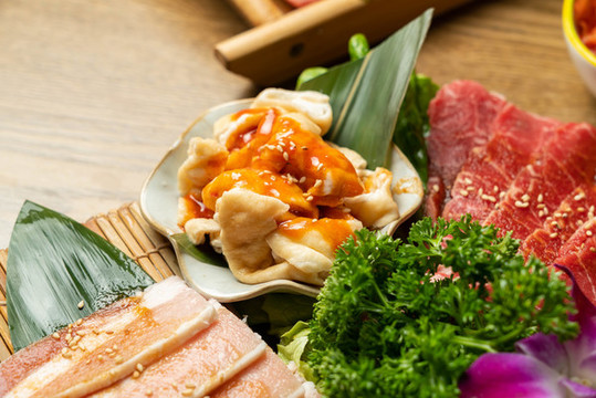 烤肉豪華大拼盤