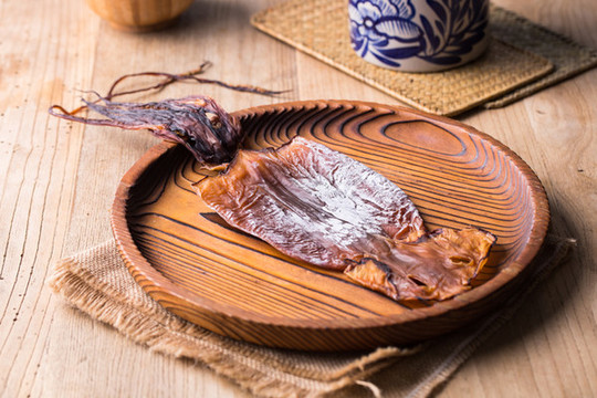 墨魚(yú)干