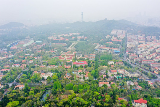 航拍山東青島八大關(guān)景區(qū)