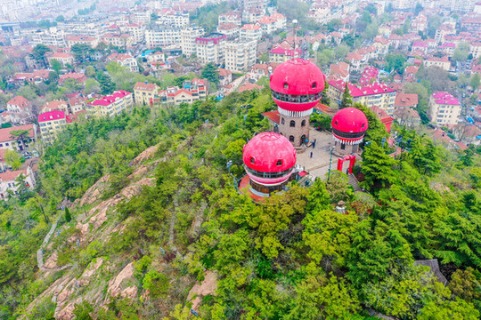 航拍山東青島信號(hào)山公園