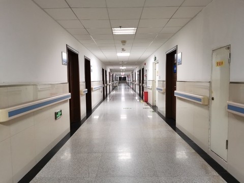 醫(yī)院病房走廊文化