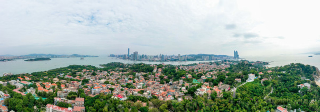 航拍福建廈門鼓浪嶼全景圖