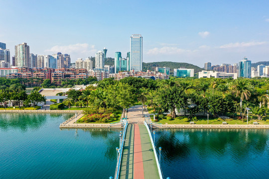 航拍福建廈門筼筜湖白鷺洲公園