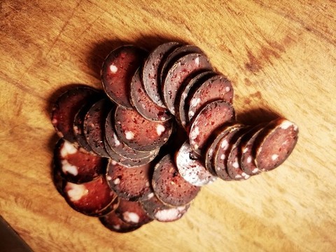 農家豆腐豬血腸