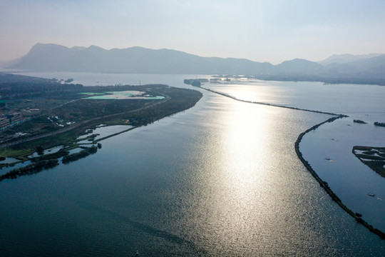 昆明滇池草海湖濱生態(tài)濕地公園
