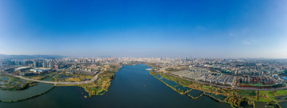 昆明滇池草海湖濱生態(tài)濕地公園