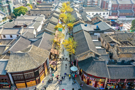航拍云南昆明老街街區(qū)風(fēng)光