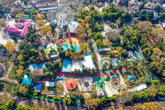 航拍云南昆明圓通山昆明動物園
