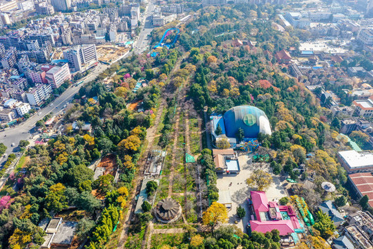 航拍云南昆明圓通山昆明動物園