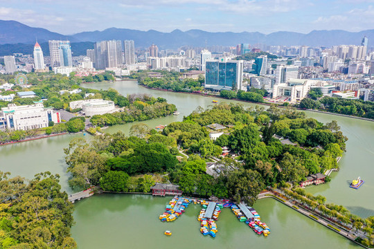 航拍福建福州西湖公園風(fēng)光