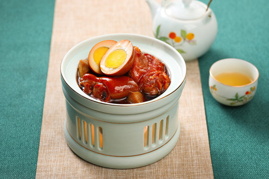 養(yǎng)顏豬腳