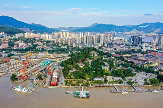 航拍福建福州馬尾區(qū)馬限山公園