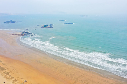 航拍福州平潭龍鳳頭海濱浴場