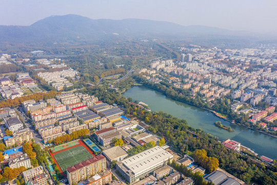 航拍江蘇南京月牙湖公園