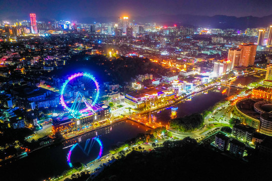 航拍廣東中山幻彩摩天輪夜景