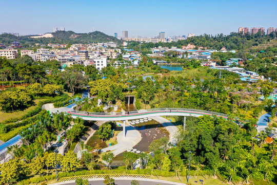 航拍廣東中山市兒童公園
