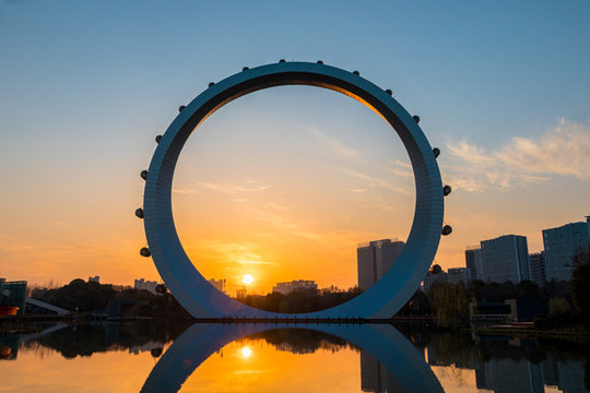 常州紫荊公園時來運(yùn)轉(zhuǎn)摩天輪