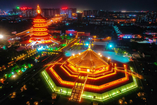隋唐洛陽(yáng)城國(guó)家遺址公園夜景
