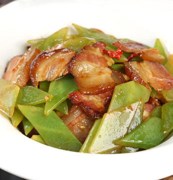 萵筍炒臘肉