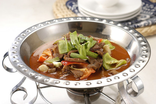 干鍋野豬肉