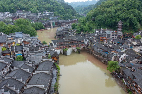 航拍湖南湘西鳳凰古城素材