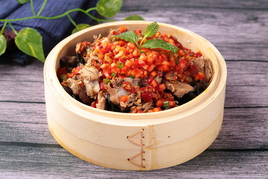 椒香拆骨肉