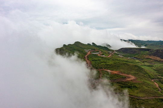 航拍湖南湘西龍山八面山素材