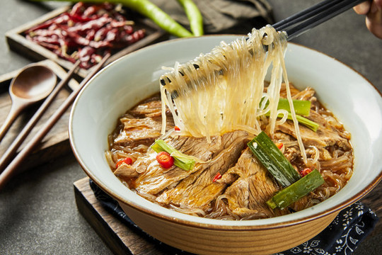 牛肉燉紅薯粉