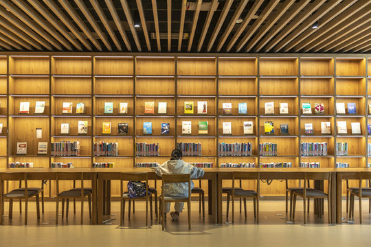 書店書架