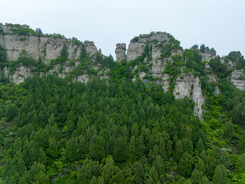 航拍濟(jì)南長(zhǎng)清馬山