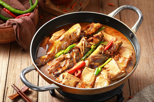 黃骨魚燜豆腐