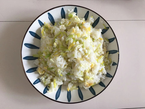 蒜苗雞蛋炒飯