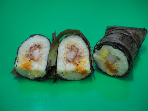 咸蛋黃肉粽
