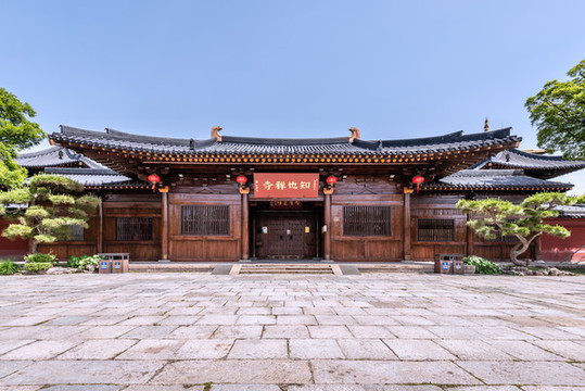 上海廣富林文化遺址的知也禪寺