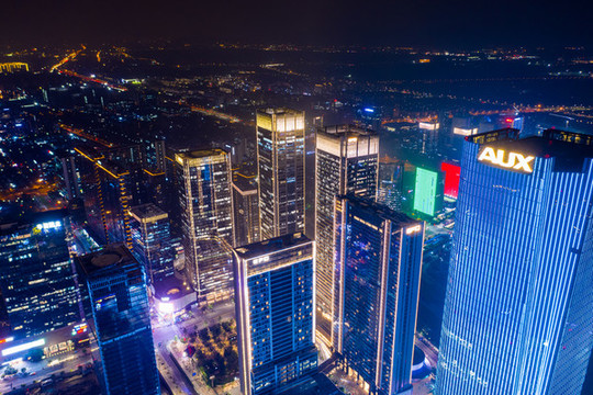 科技未來感城市夜景