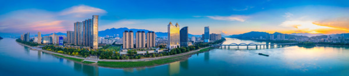 杭州桐廬縣富春江二橋城市環(huán)境