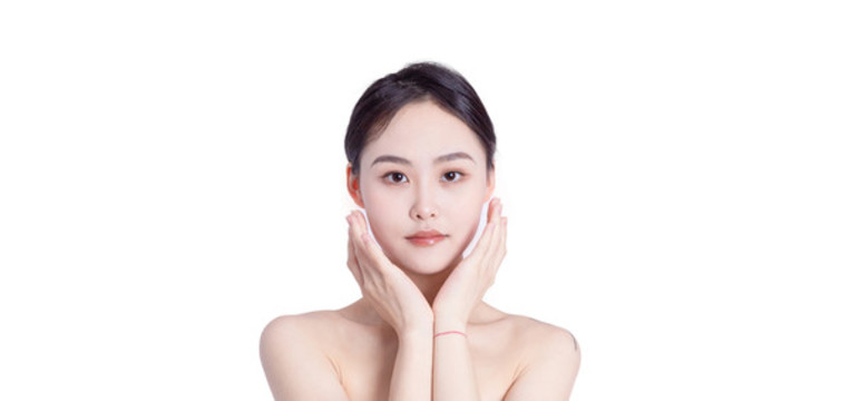 東方女性的臉部特寫