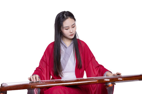 紅衣古裝美女彈琴