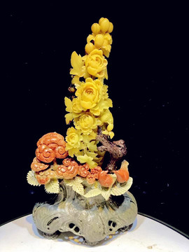 玉雕花開富貴
