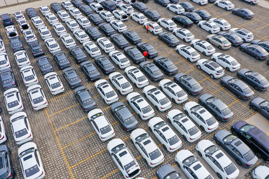 航拍河南鄭州汽車整車進(jìn)口口岸