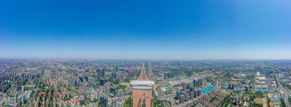 河南鄭州東站高鐵站全景圖